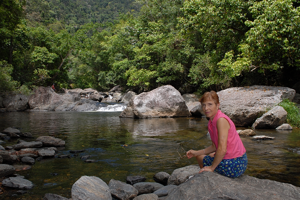 0840 Crystal Cascades.jpg